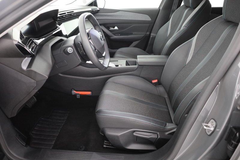 Peugeot 408 1.2 Hybrid 145 Aut. LED ACC Navi — photo 20