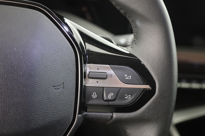 Peugeot 408 1.2 Hybrid 145 Aut. LED ACC Navi — photo 15