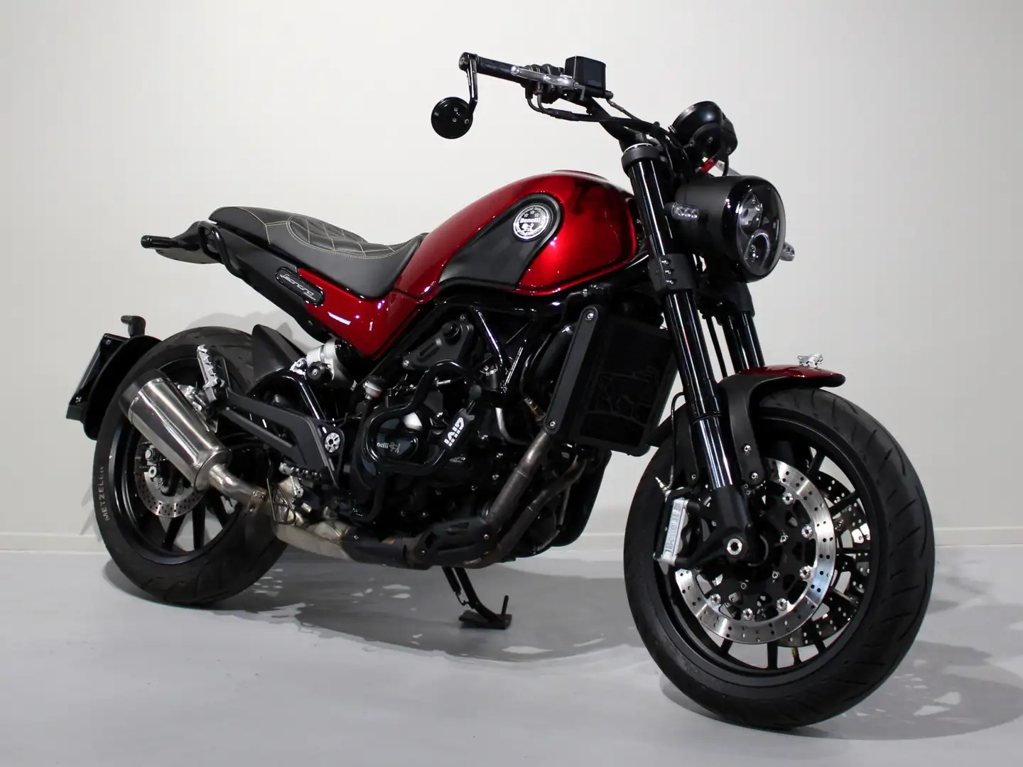 Benelli Leoncino 500 - 2