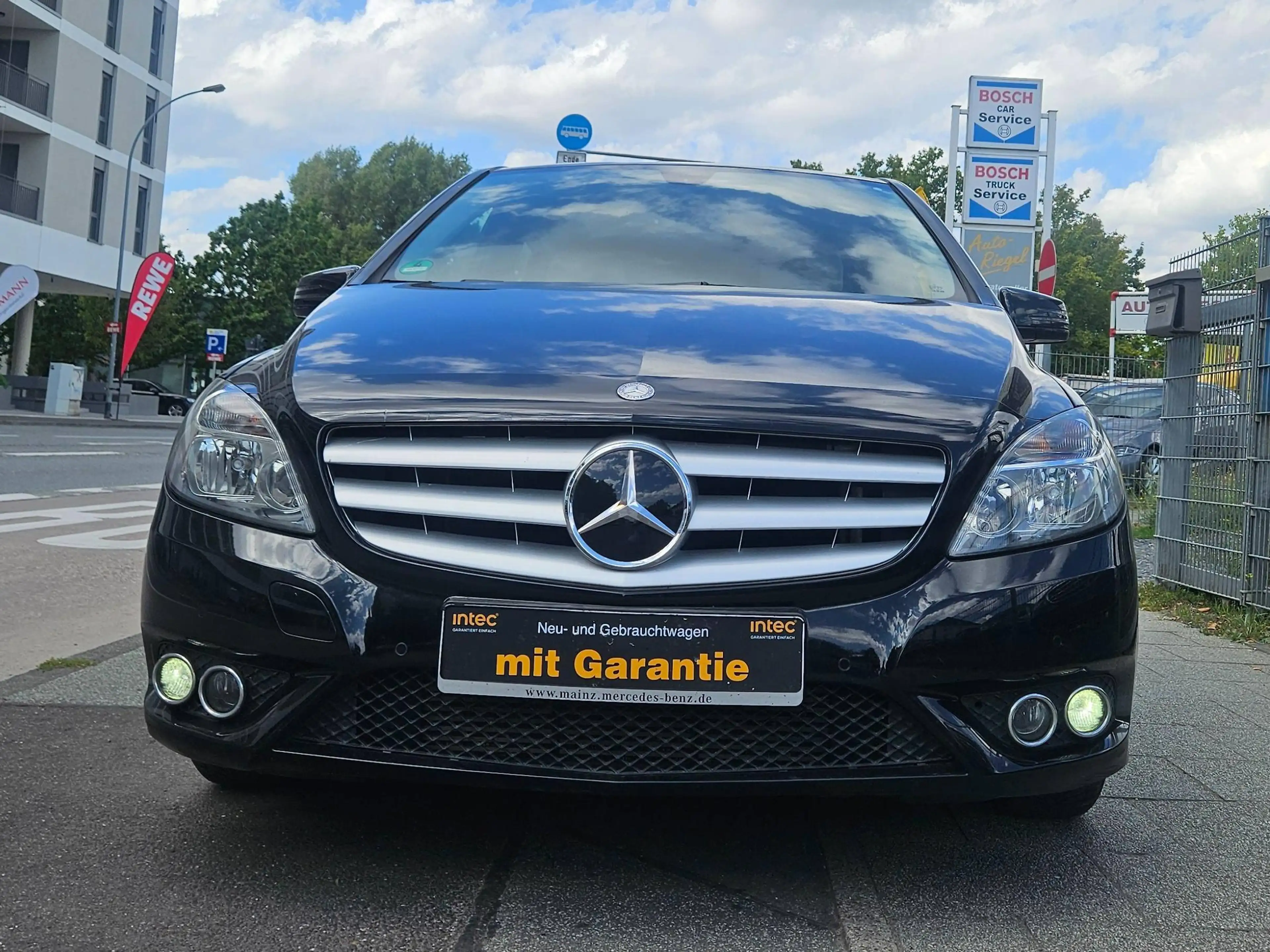 Mercedes-Benz B 180 B-Klasse BlueEFFICIENCY EDITION 1 — photo 2