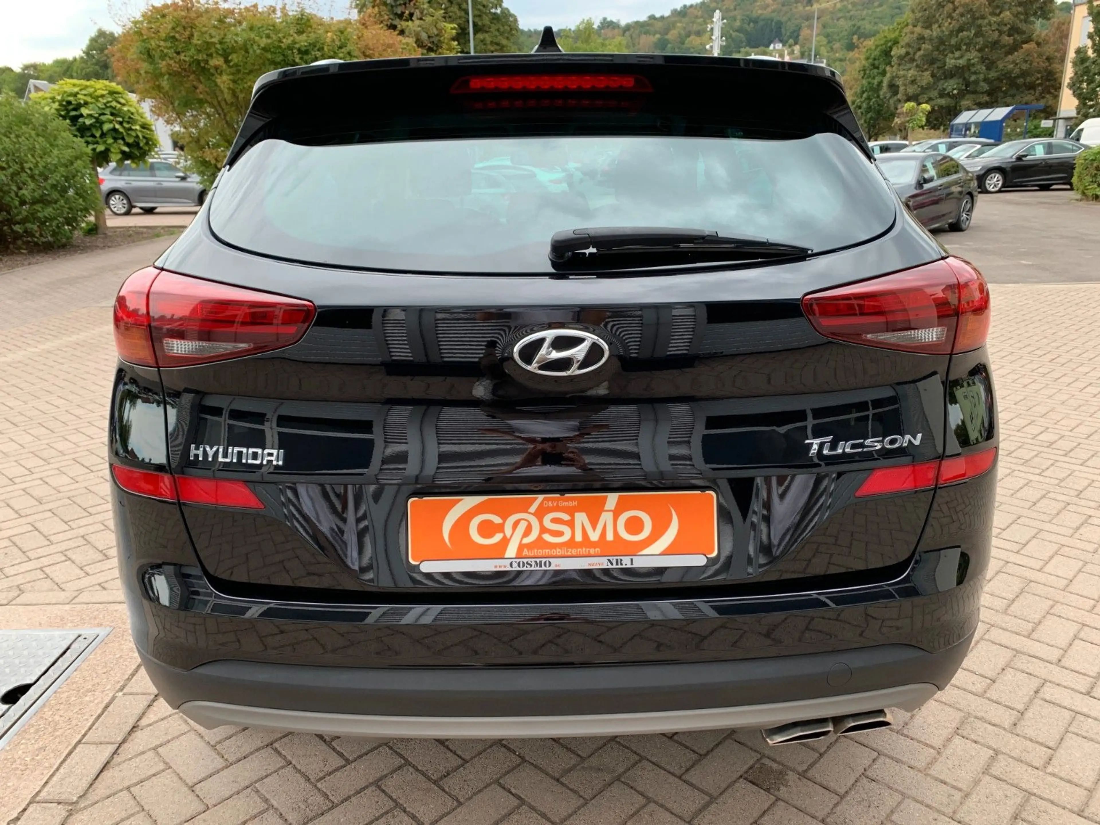 Hyundai TUCSON 1.6T-GDI 2WD AHK+Navi+Sitz-Lenkhzg+Kamera — photo 28