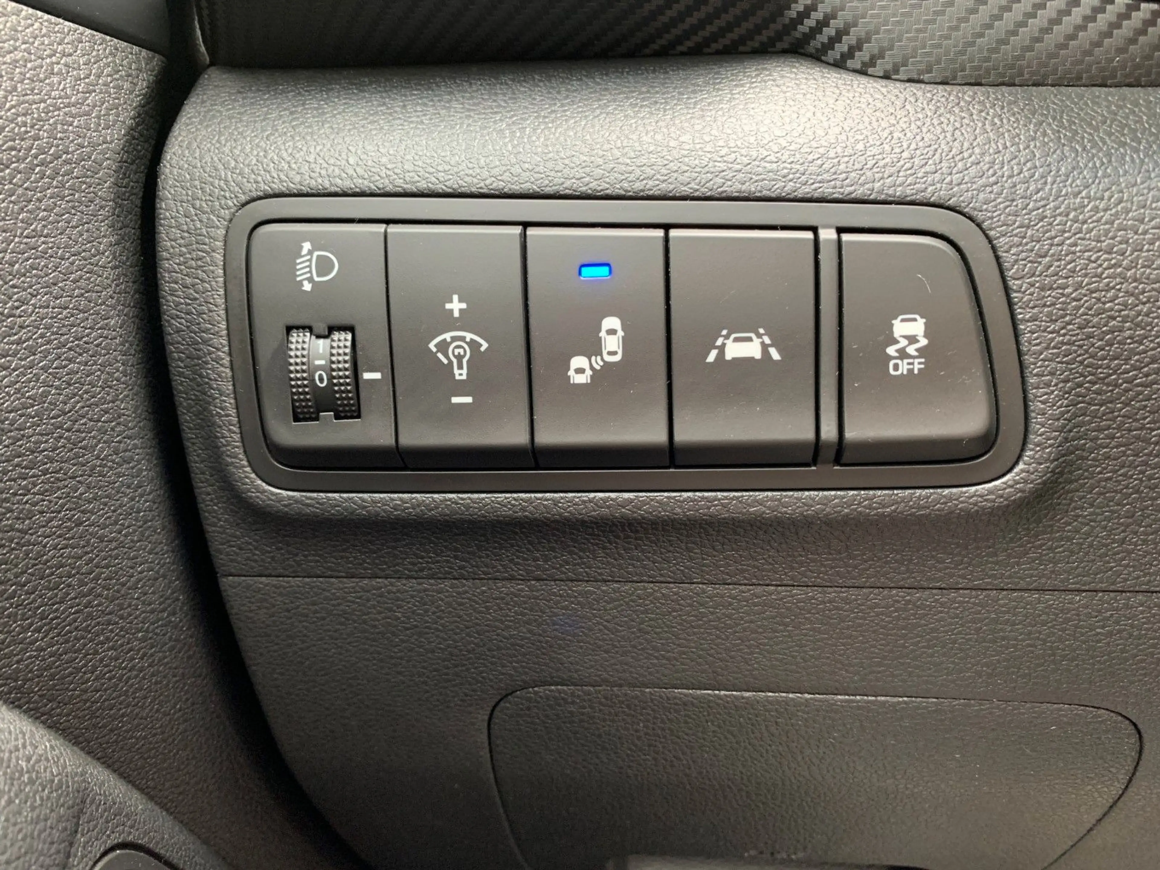 Hyundai TUCSON 1.6T-GDI 2WD AHK+Navi+Sitz-Lenkhzg+Kamera — photo 24