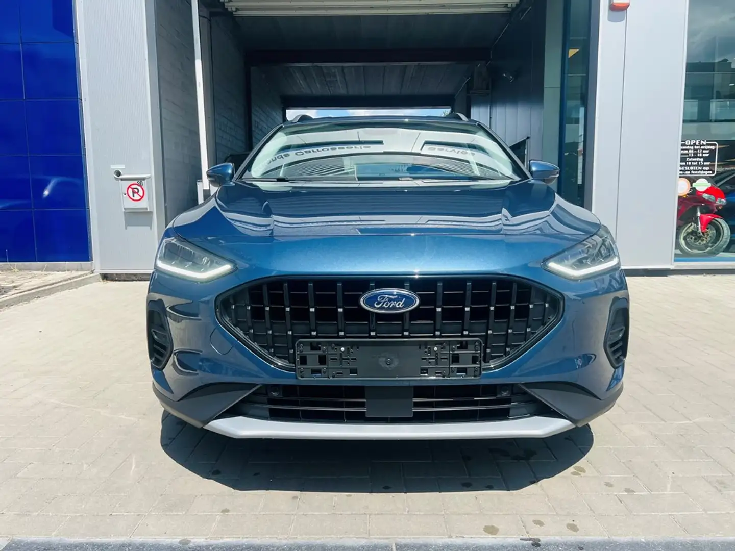 Ford Focus 1.0 mHev / Active / Winter Pack / Camera Blau - 2