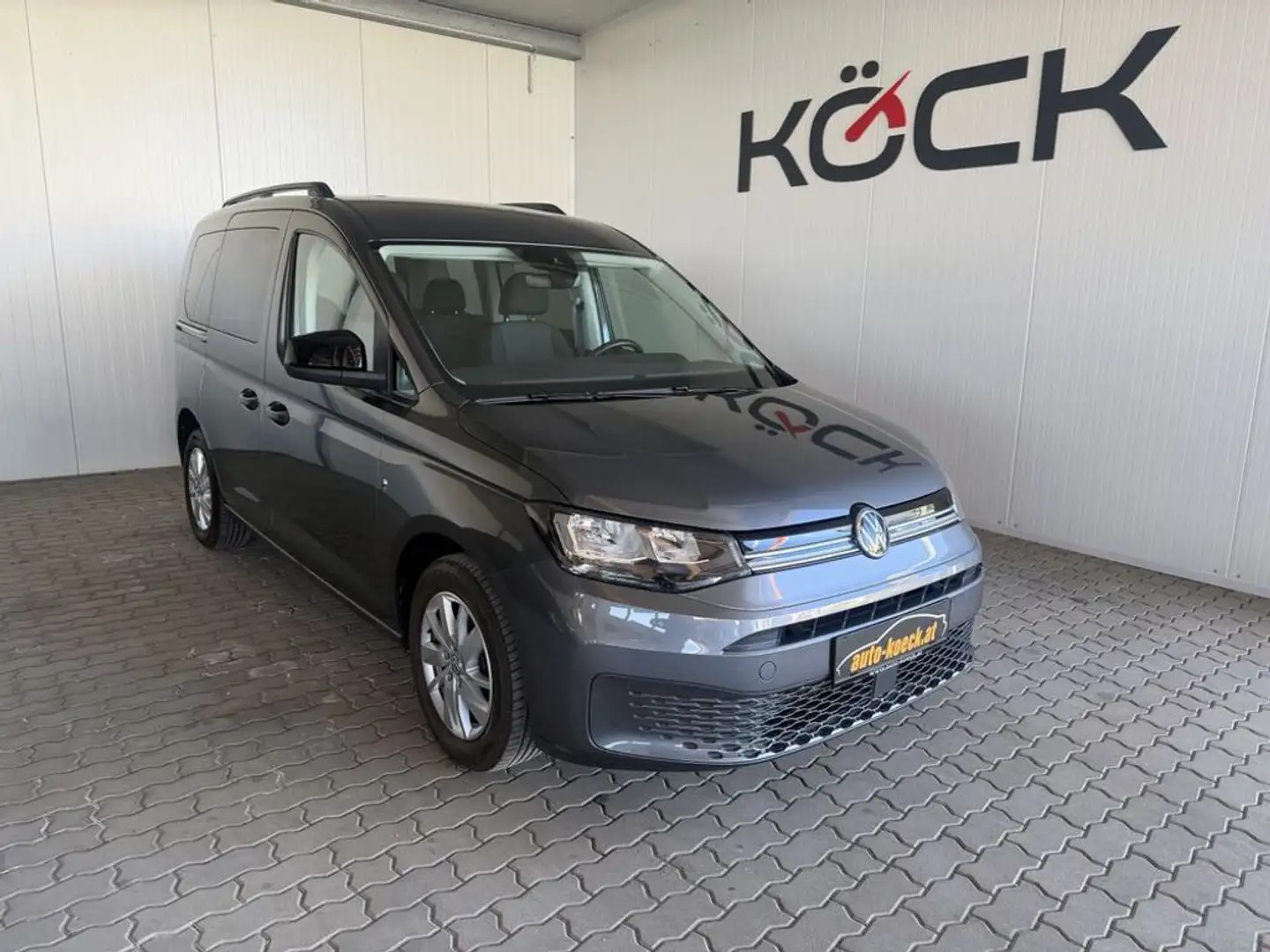 Volkswagen Caddy Life 4Motion Netto 24991€ Grau - 1
