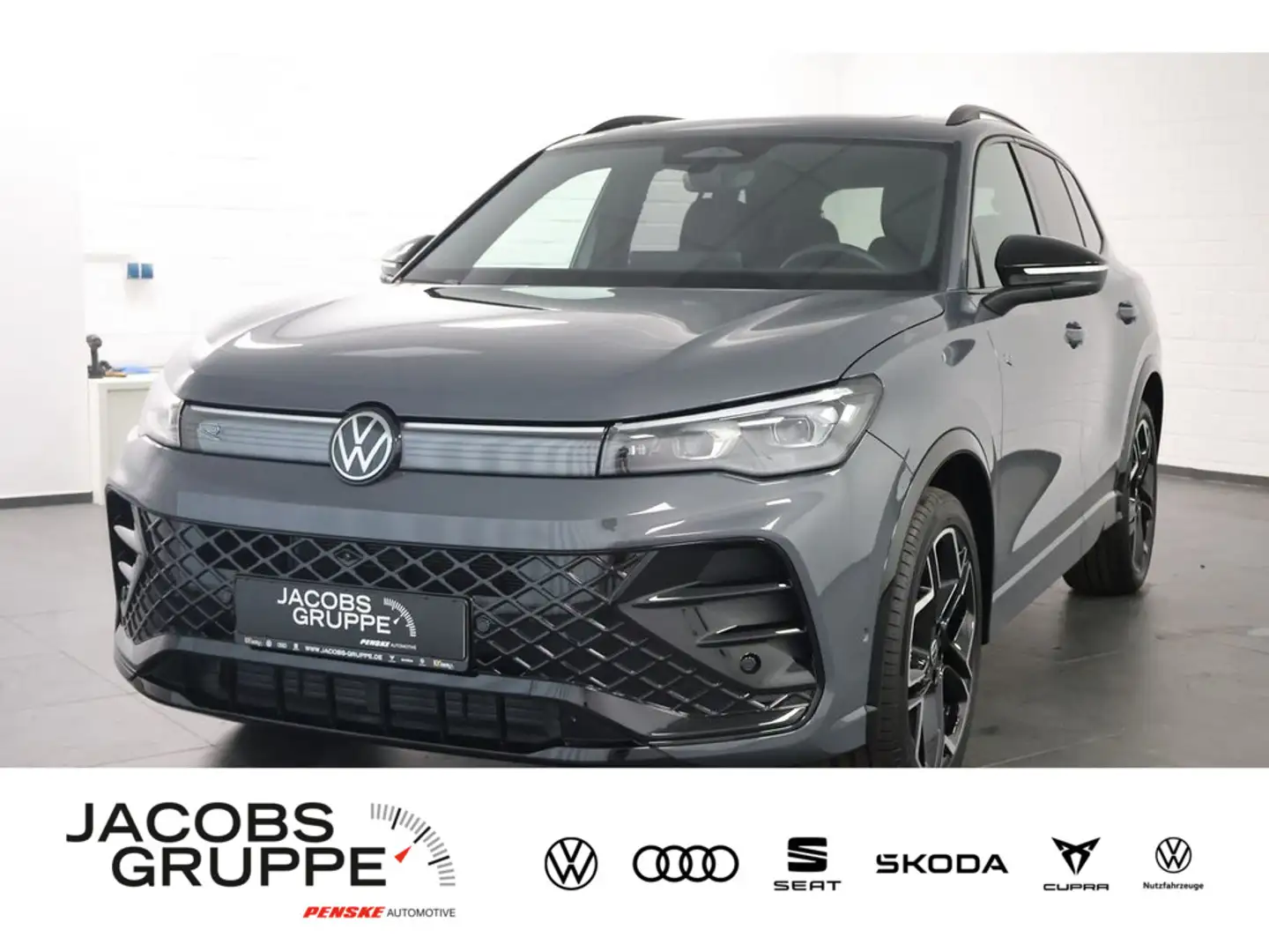 Volkswagen Tiguan 1.5 eTSI R-Line "Black Style" DSG,Navi Gris - 2