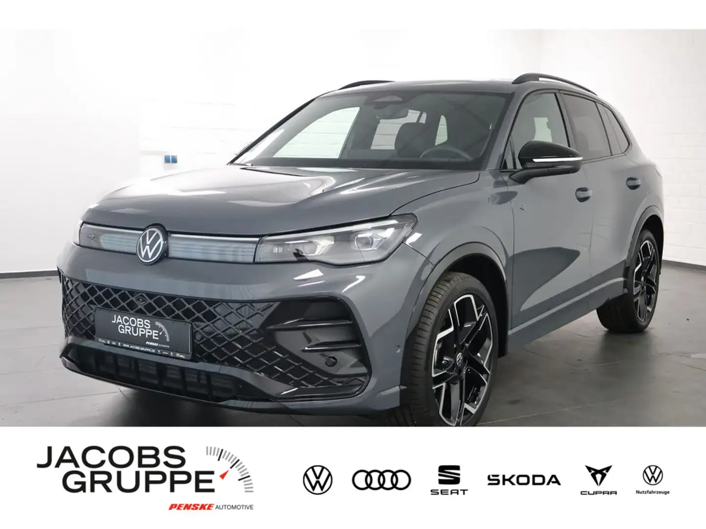Volkswagen Tiguan 1.5 eTSI R-Line "Black Style" DSG,Navi Gris - 1