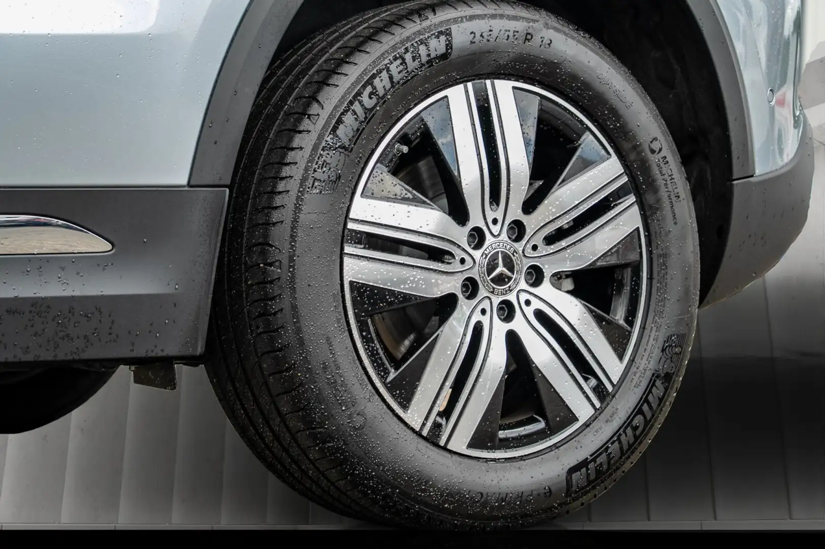 Mercedes-Benz EQA 250 EQA 250 Progressive Argent - 2