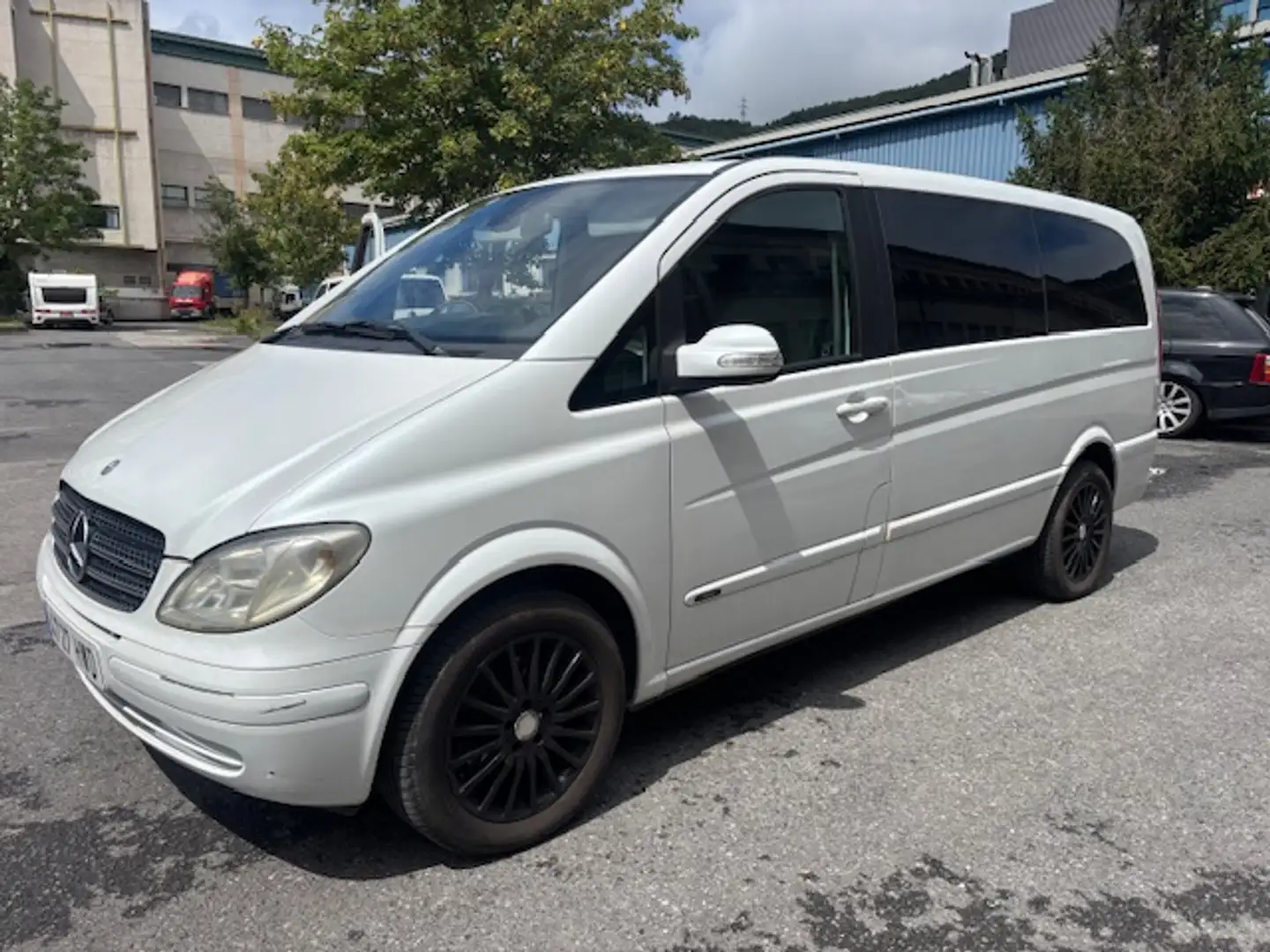 Mercedes-Benz Viano 2.0CDI Fun Larga Blanc - 1