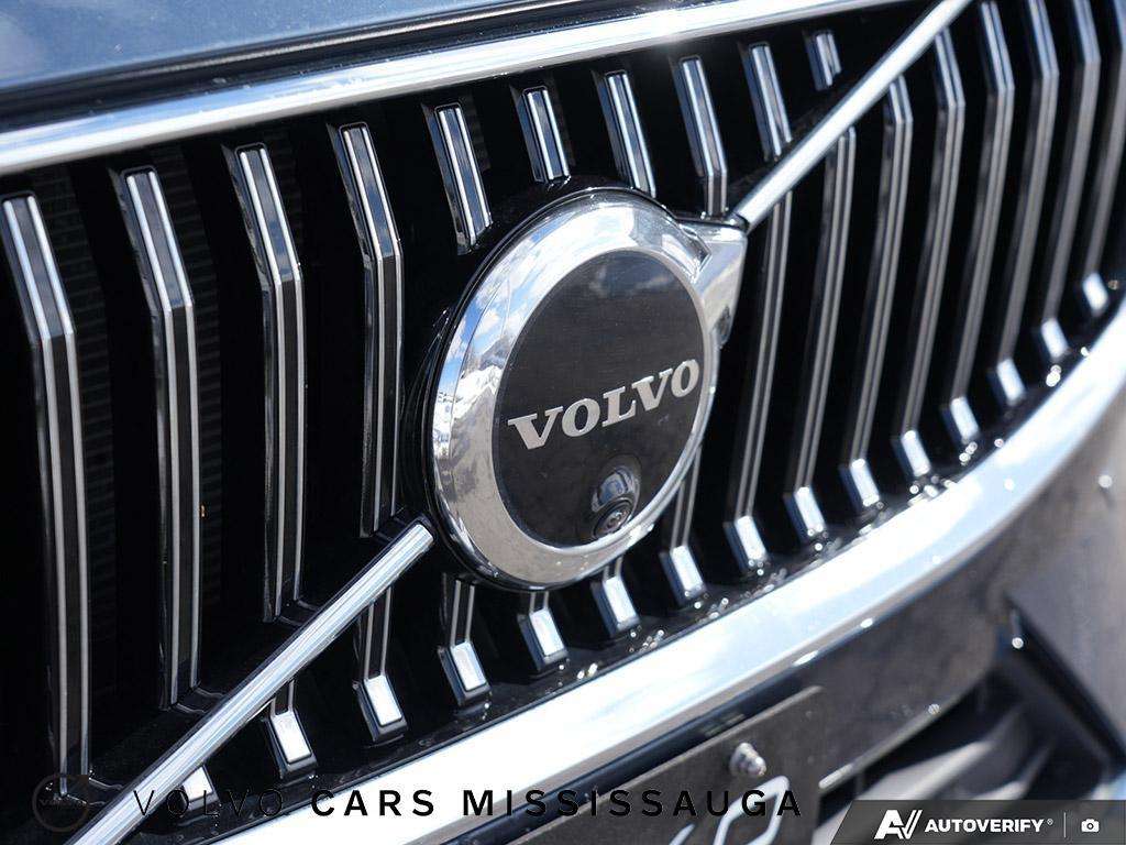 2023 Volvo XC60 Plus Bright PHEV Harmon Kardon Premium Sound Syste thumb 9