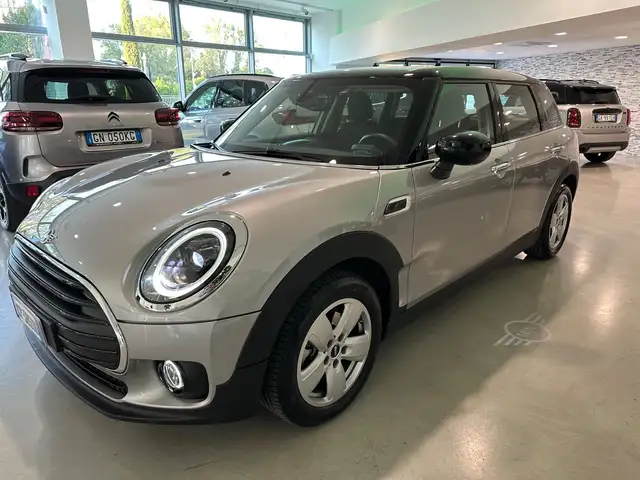 MINI Cooper Clubman Mini 1.5 Cooper Essential Clubman - NEOPATENTATI