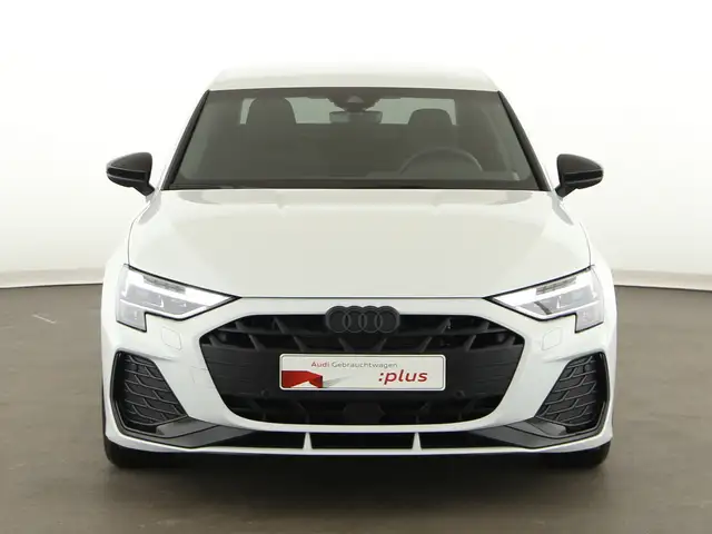 Audi A3 view 4
