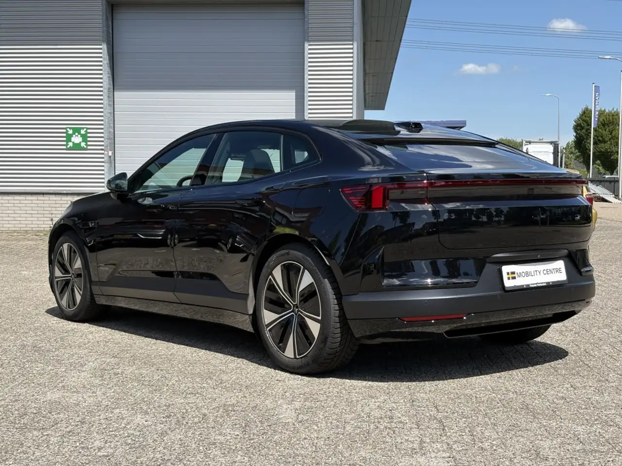Polestar 4 2024