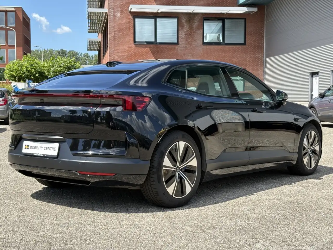 Polestar 4 2024