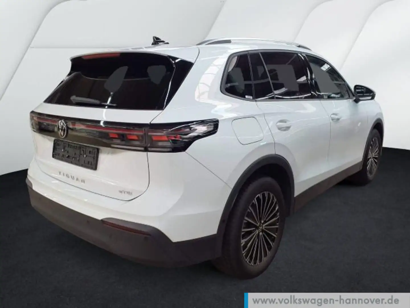 Volkswagen Tiguan 1.5 eTSI DSG Life Navi AHK LED DigCockpit Weiß - 2