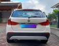 BMW X1 X1 xDrive18d Weiß - thumbnail 2