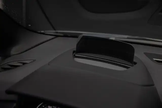 BMW 2 Series view 22