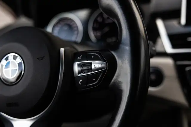 BMW 2 Series view 17