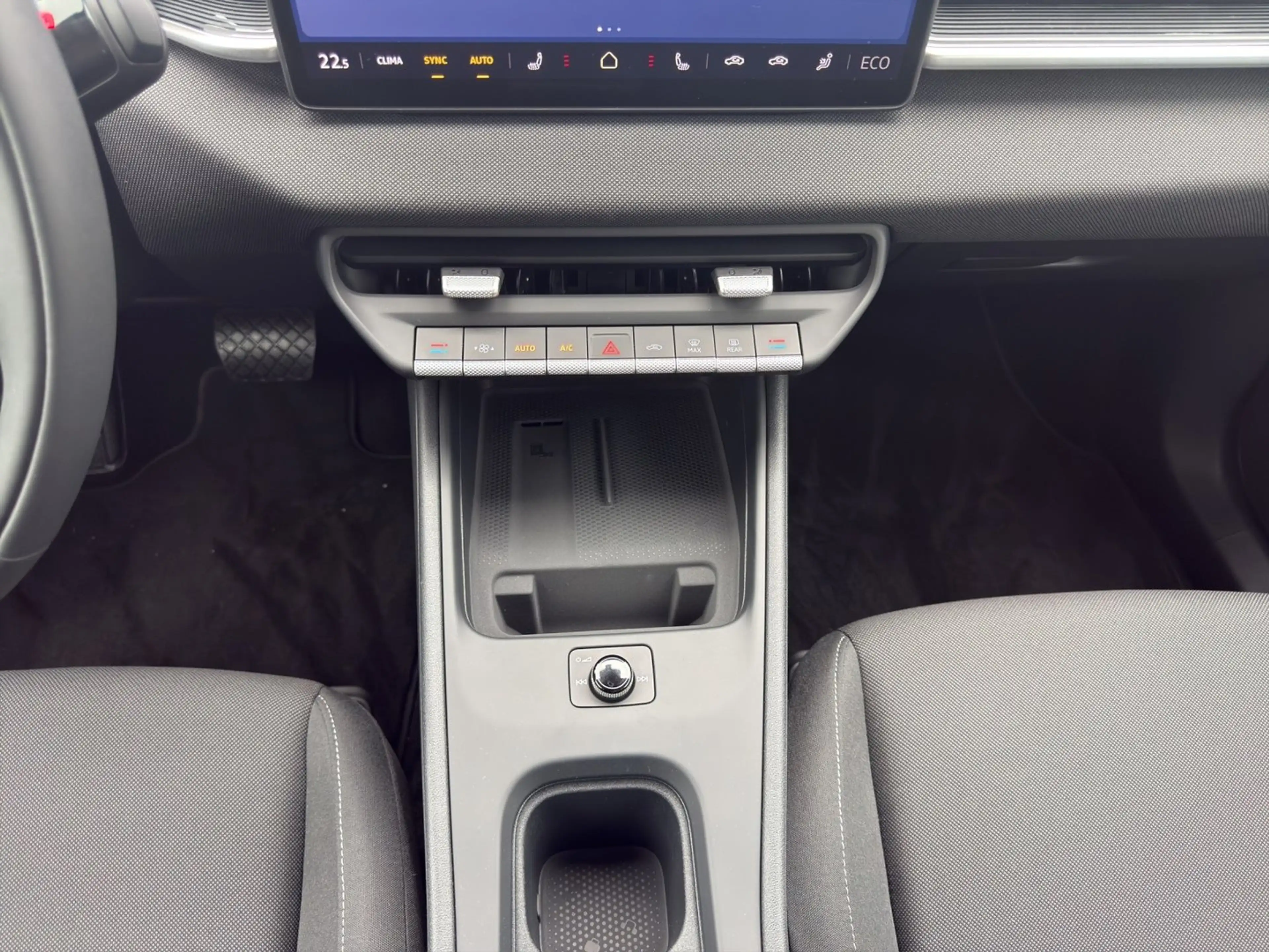 Volkswagen ID. Polo VW ID. Polo Life Edition 155 kW - 52 kWh — photo 11