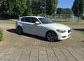 BMW 116 i Business Blanc - thumbnail 2