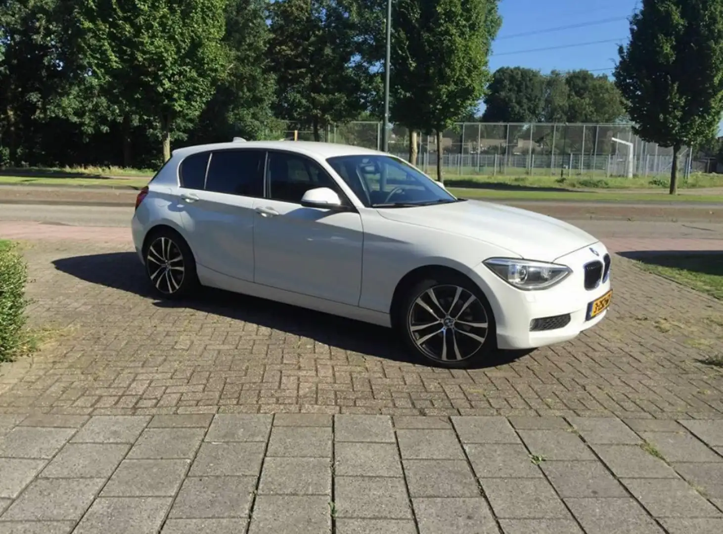 BMW 116 i Business Wit - 2