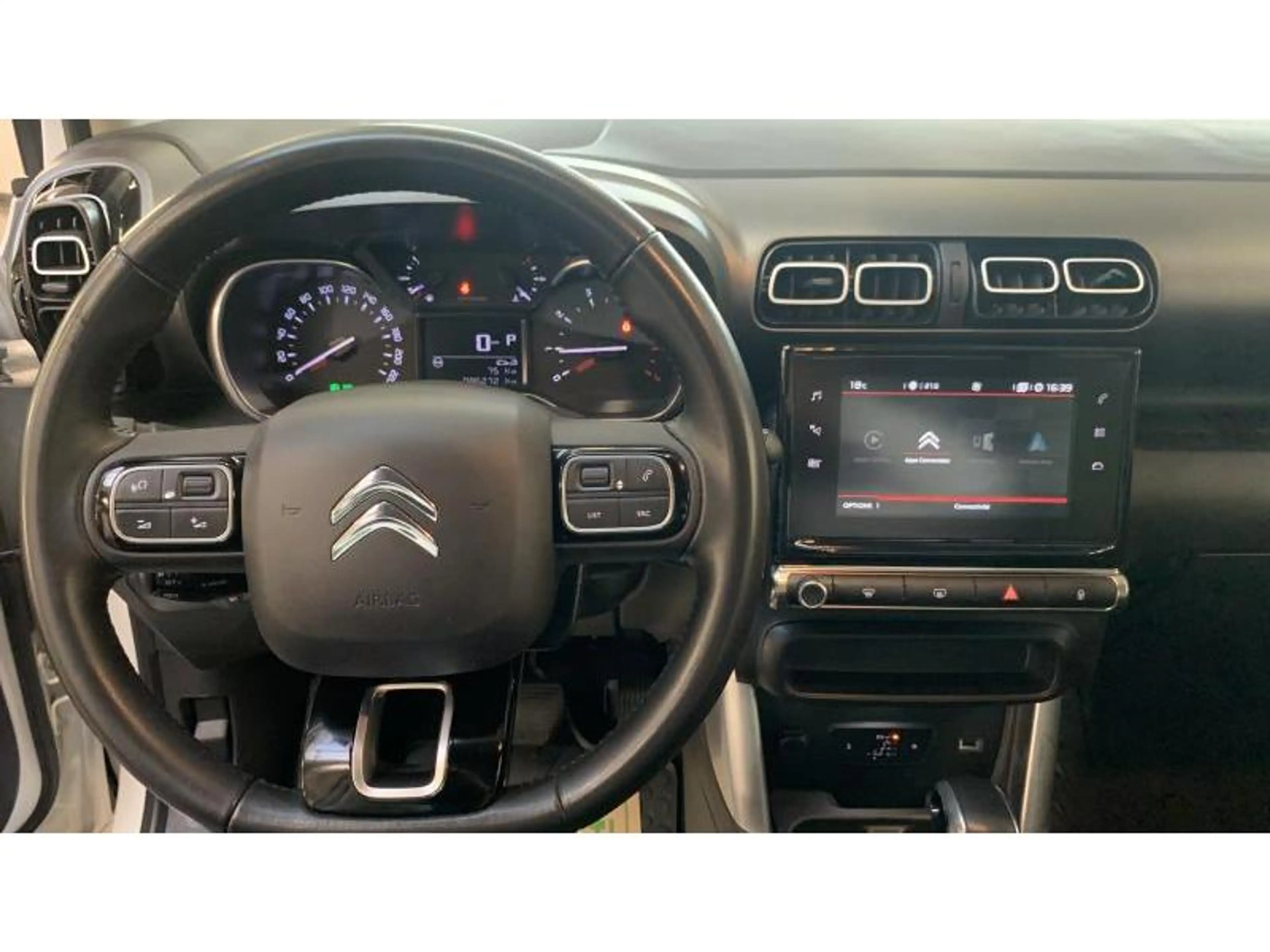 Citroen C3 Aircross Aircross Shine AUTOMATIQUE — photo 9