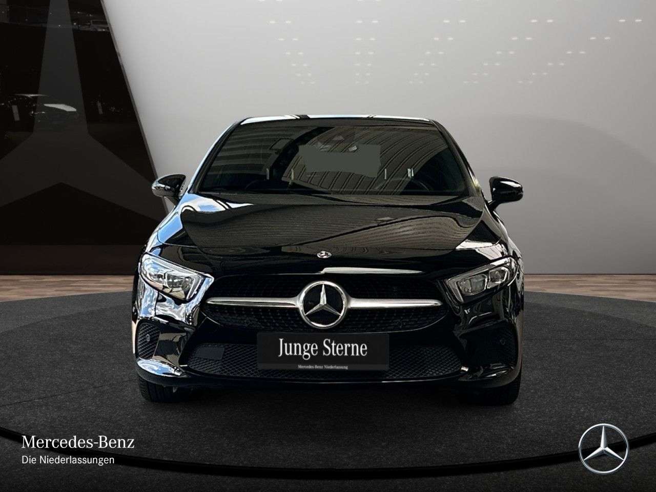 Mercedes-Benz A 220