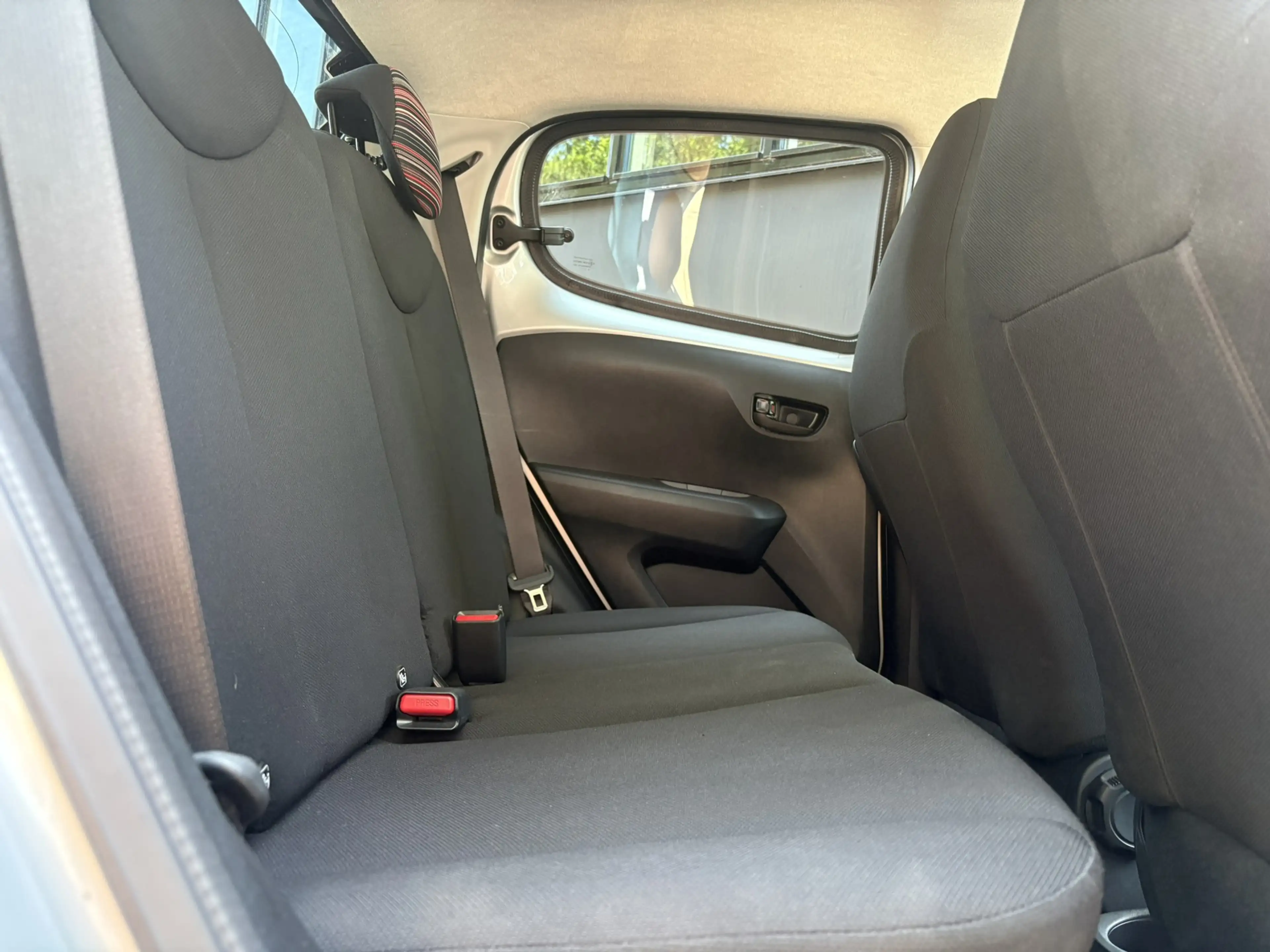 Citroen C1 1.0 VTi Feel -5DRS.-AIRCO-2 TONE LAK-LICHTMETALEN — photo 8