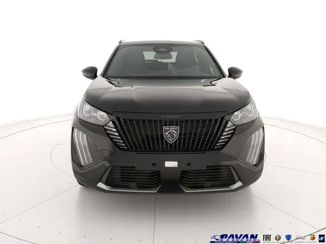 Peugeot 2008 view 2
