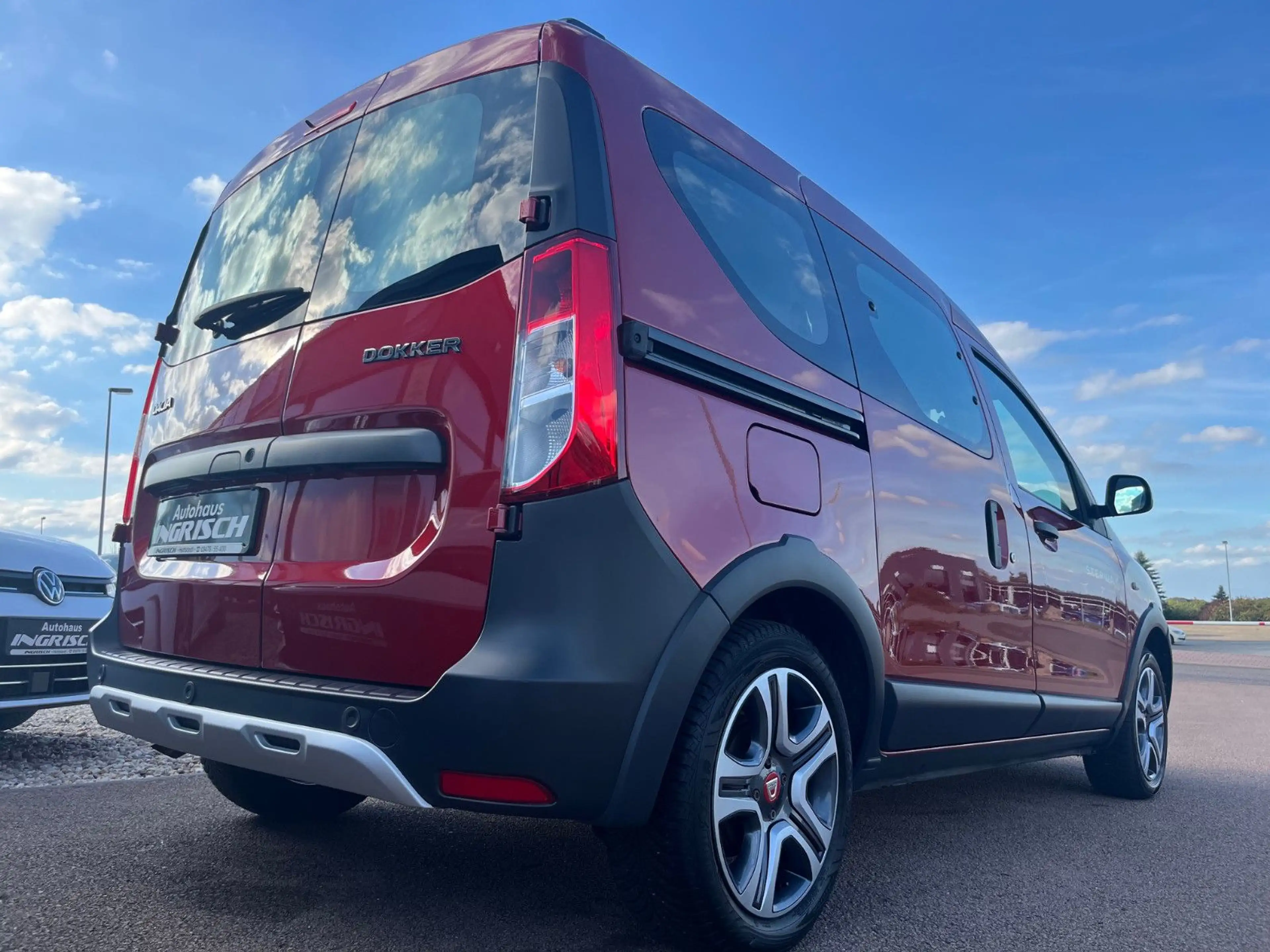 Dacia Dokker Stepway Plus — photo 9