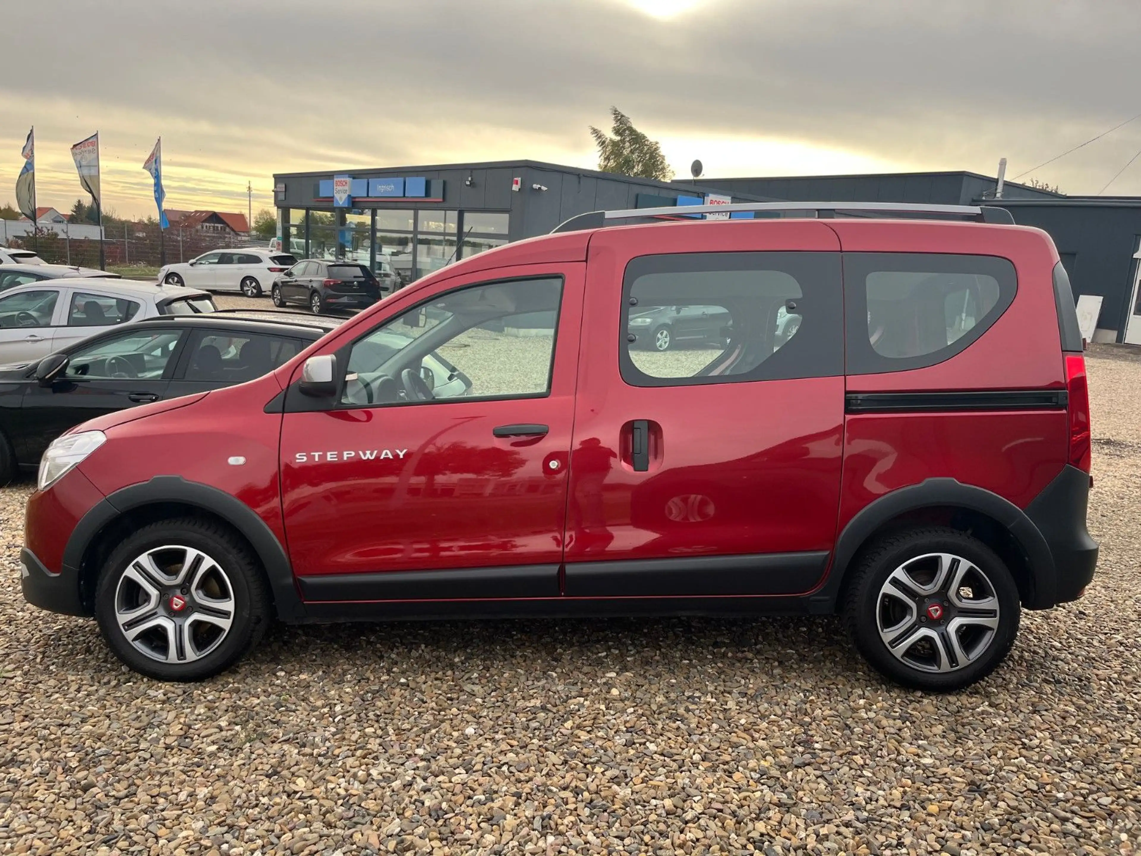 Dacia Dokker Stepway Plus — photo 11