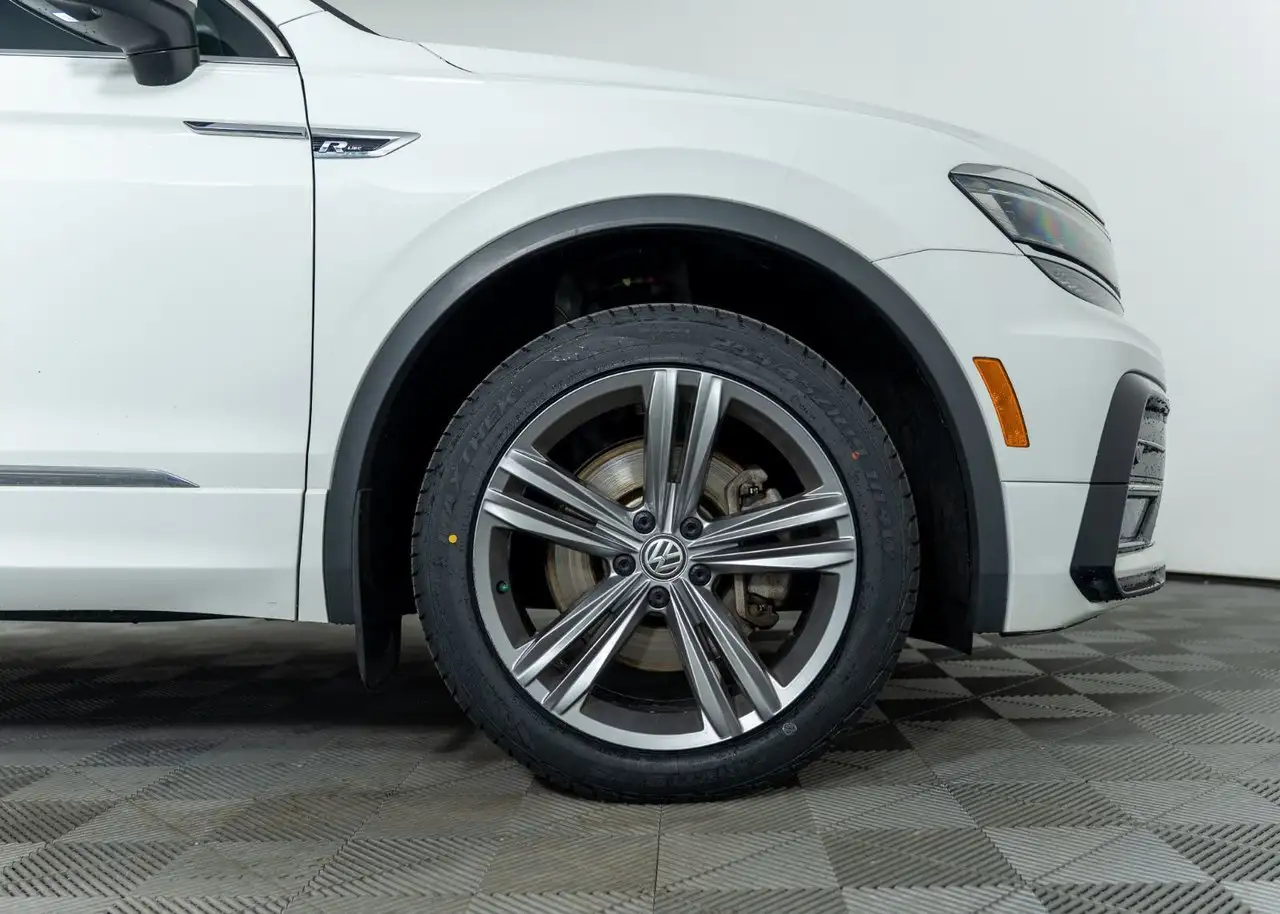 Volkswagen Tiguan снимка Volkswagen Tiguan