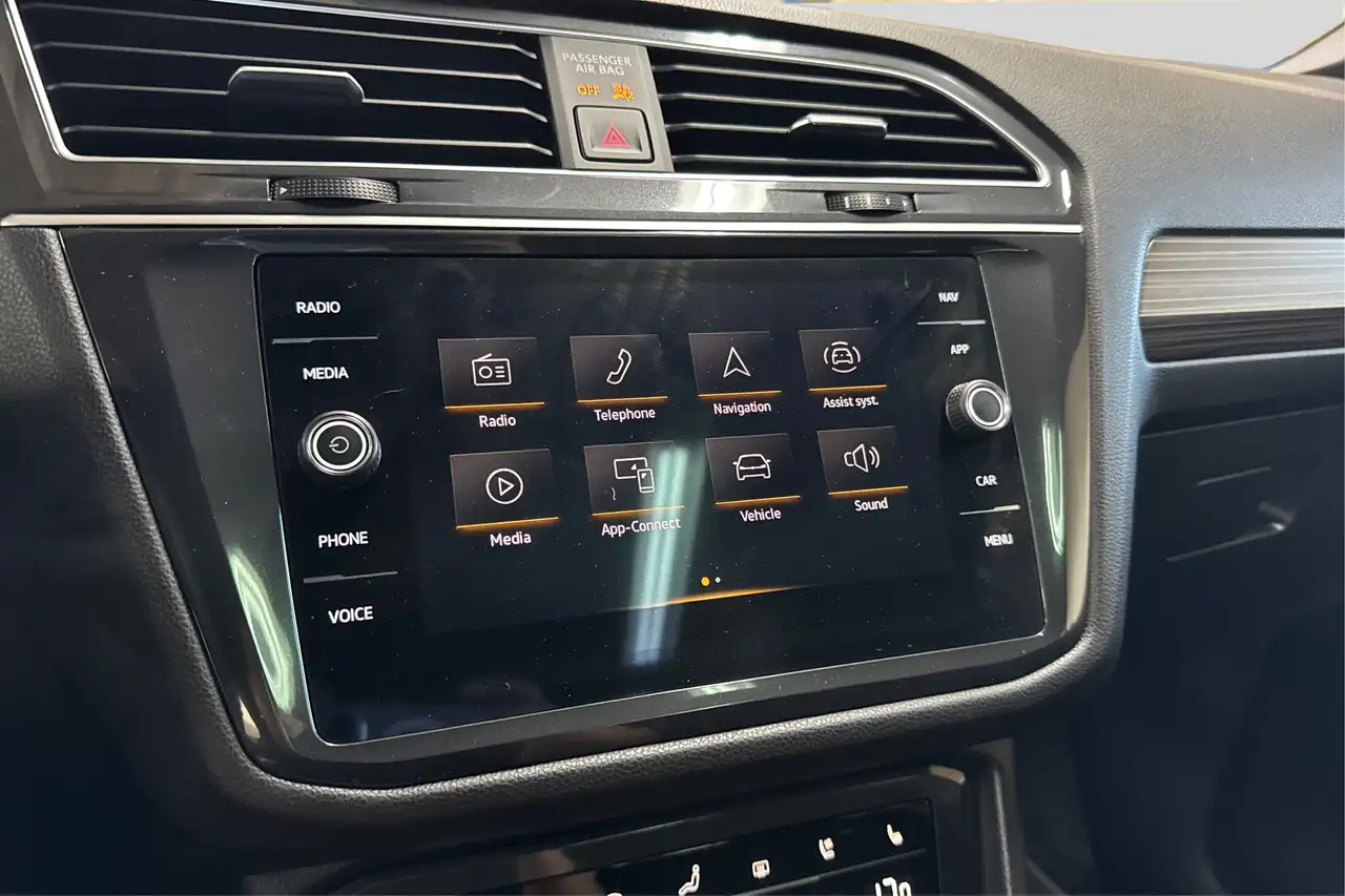 Volkswagen Tiguan снимка Volkswagen Tiguan