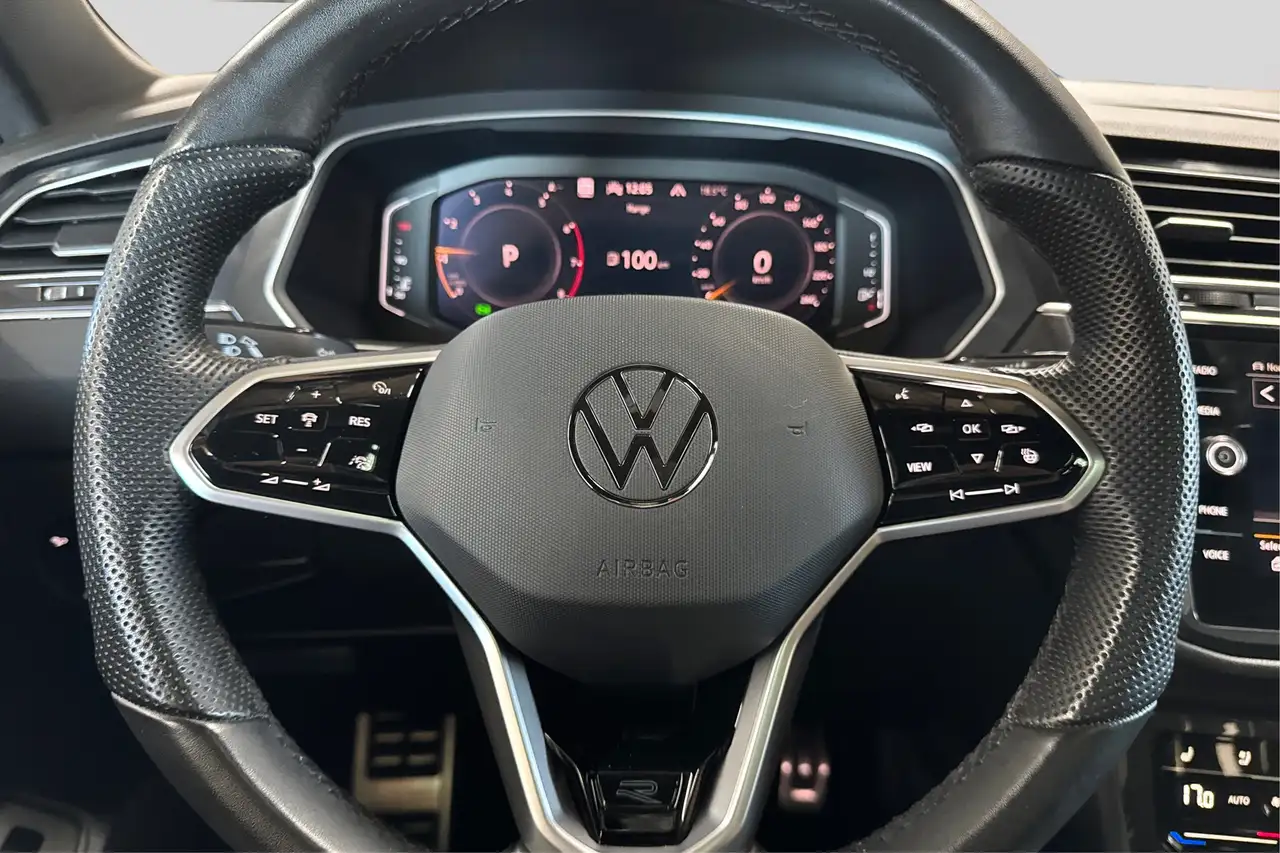 Volkswagen Tiguan снимка Volkswagen Tiguan