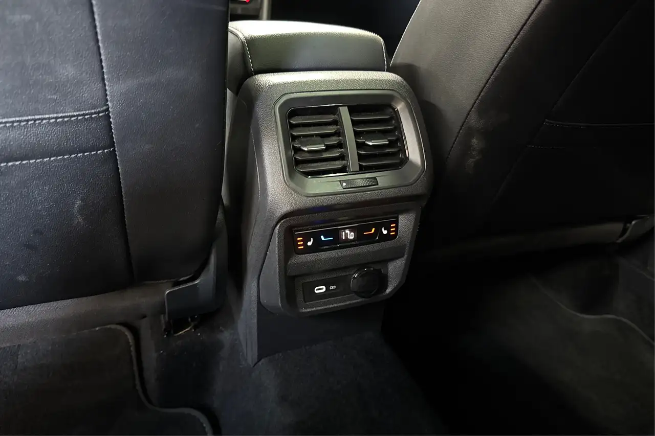Volkswagen Tiguan снимка Volkswagen Tiguan