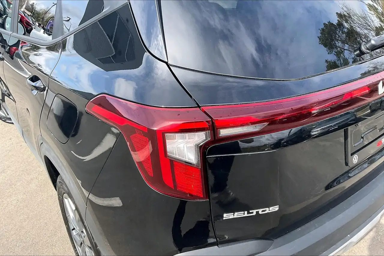 Kia Seltos снимка Kia Seltos