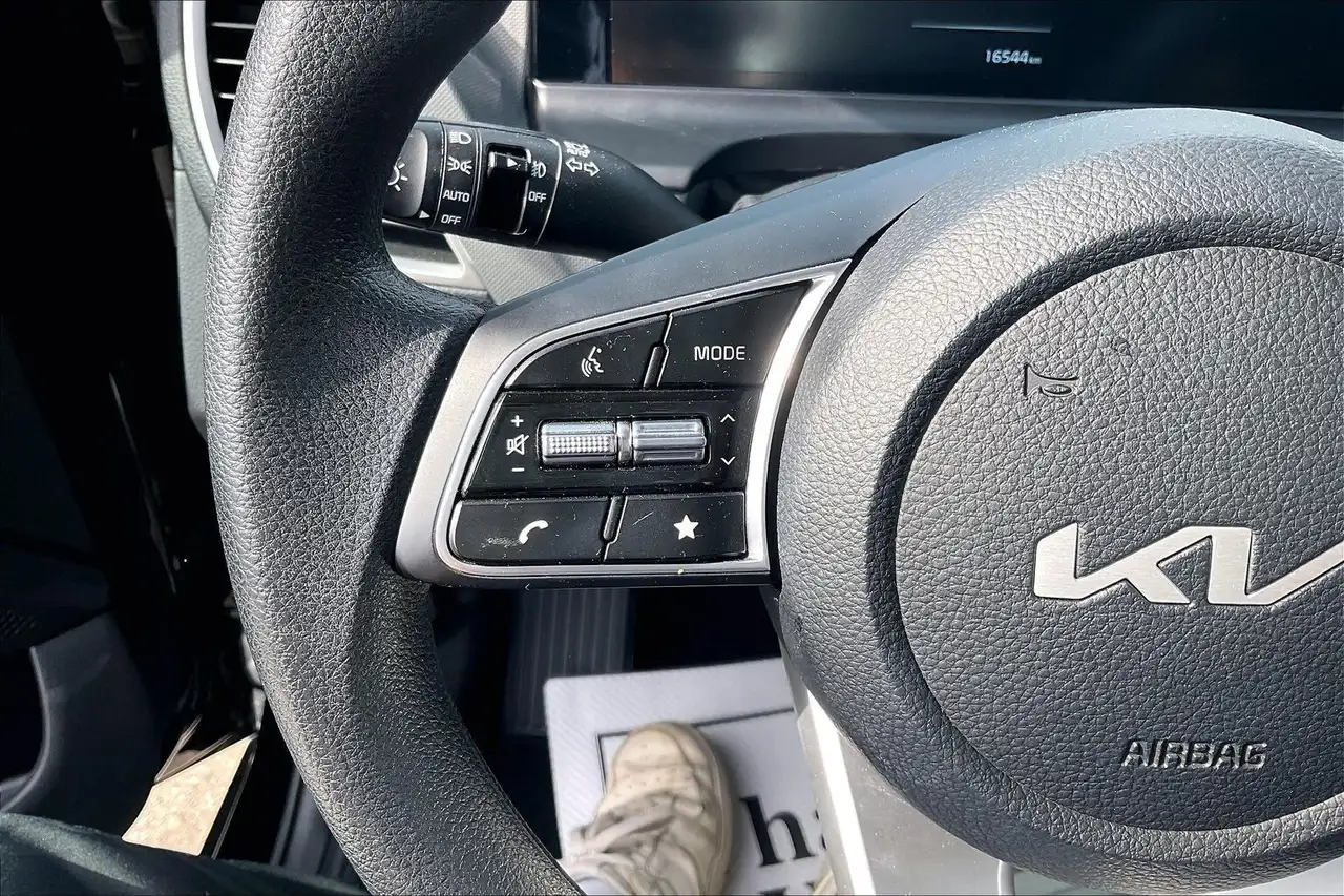 Kia Seltos снимка Kia Seltos