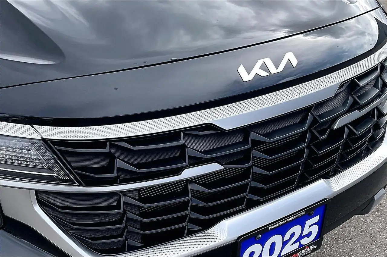 Kia Seltos снимка Kia Seltos