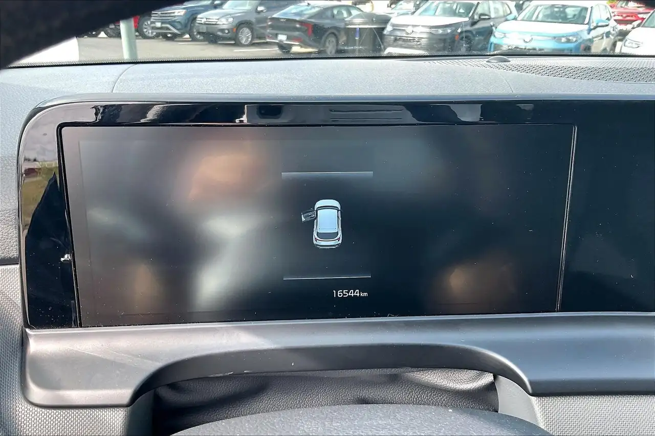 Kia Seltos снимка Kia Seltos