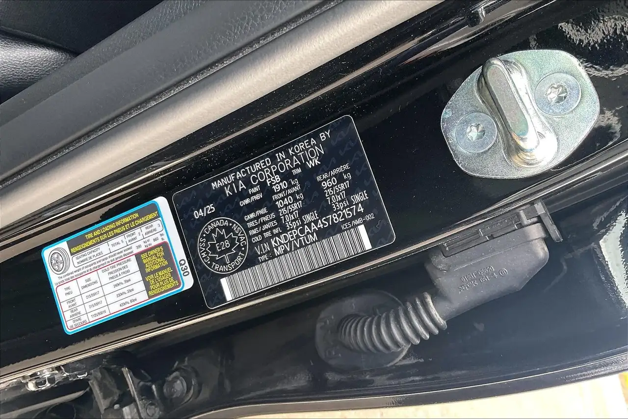 Kia Seltos снимка Kia Seltos