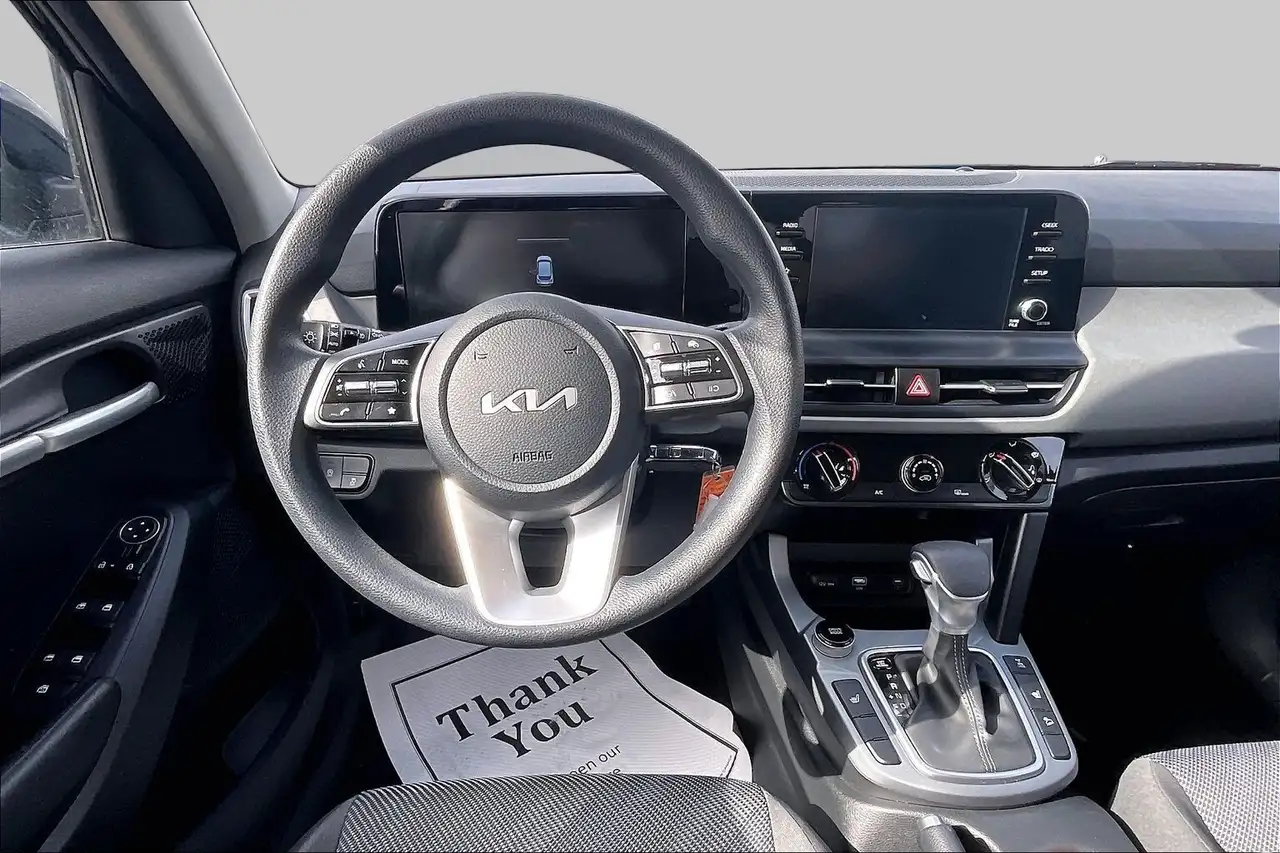 Kia Seltos снимка Kia Seltos