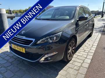 SW 1.2 PureTech Blue Lease Premium panodak airco/e