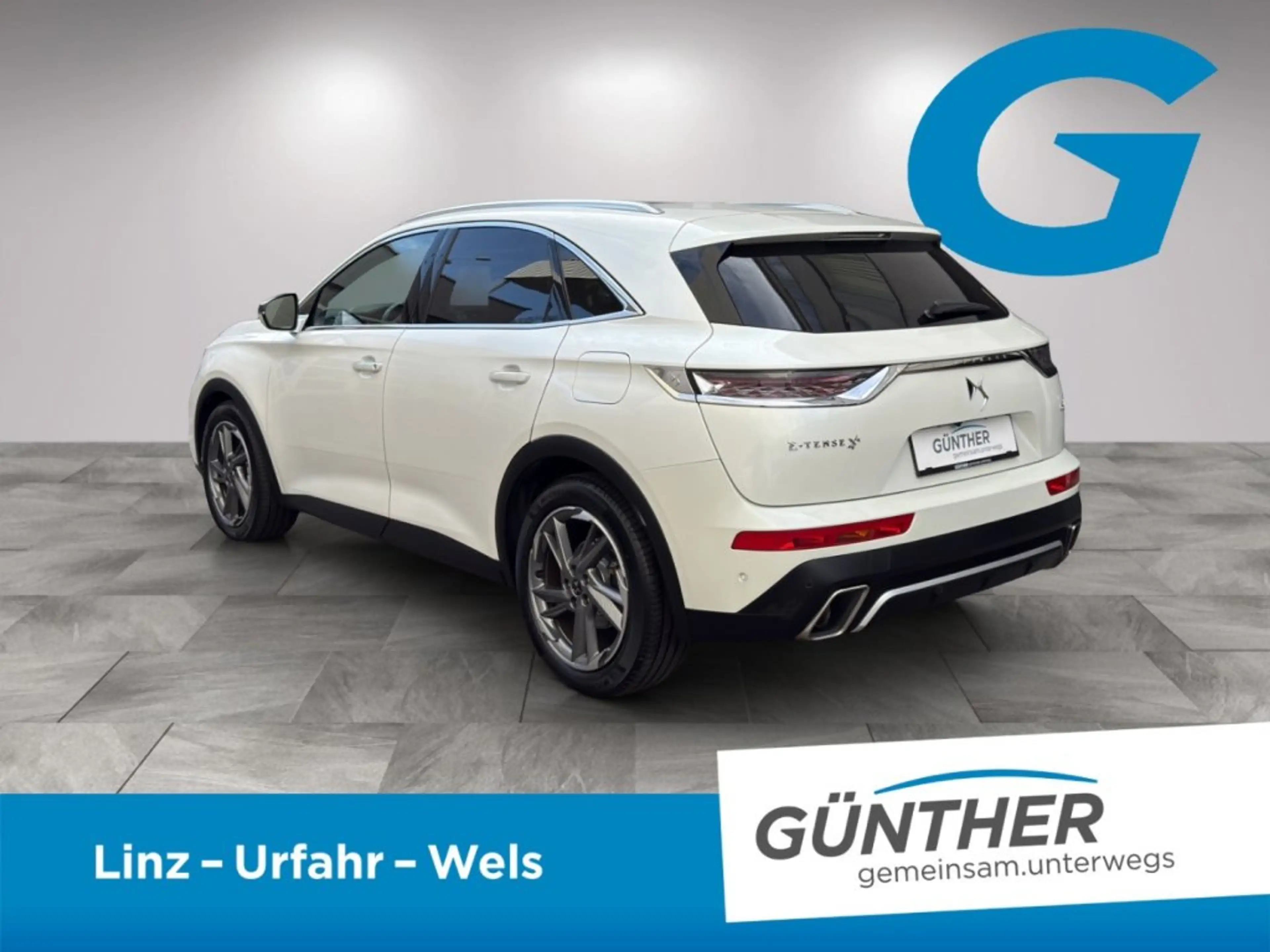 DS Automobiles DS 7 Crossback DS7 Crossback PHEV Hybrid E-Tense 300 — photo 4