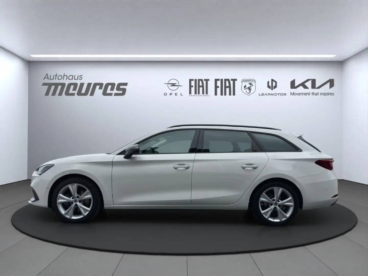 SEAT Leon ST FR 2.0TDI NAVI KAMERA SHZ ACC ALWETTER Blanc - 2