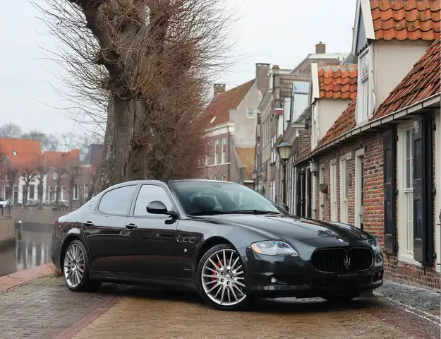 Maserati Quattroporte 4.7 Sport GTS | Grigio Granito - Historie