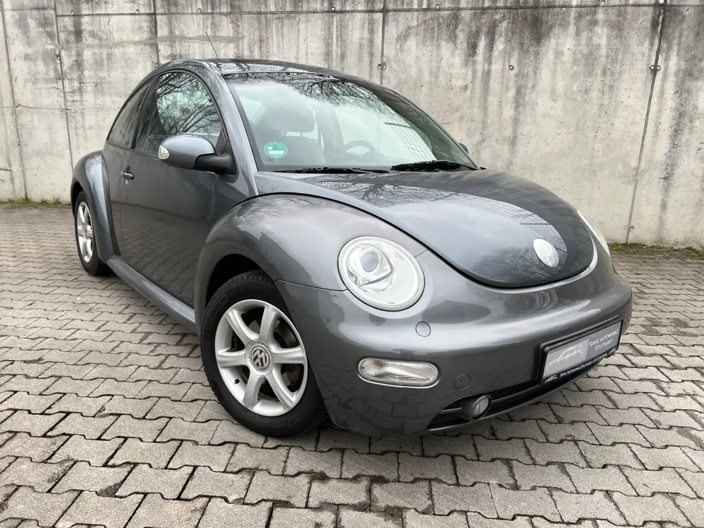 Volkswagen New Beetle 2.0 Highline*Leder*Xenon*Scheckheft*SD Grau - 1
