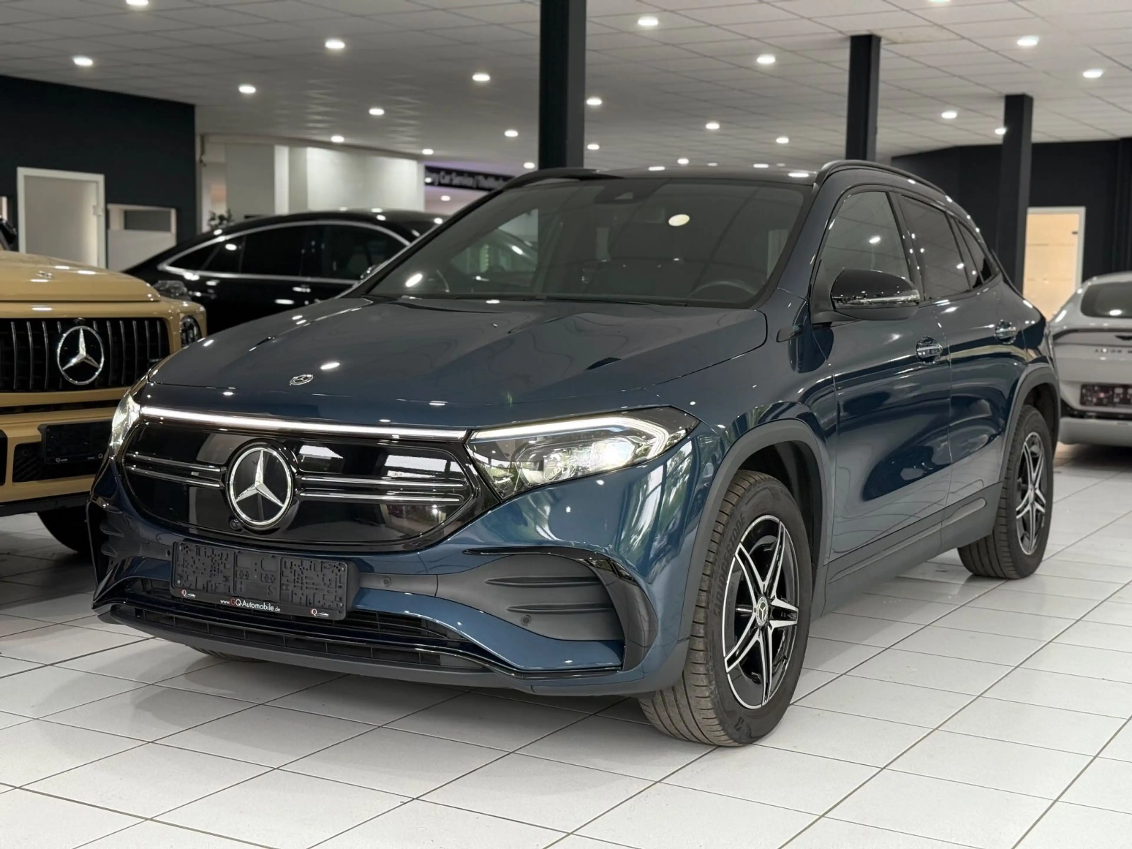 Mercedes-Benz EQA 250*AMG-LINE*PANO*KAMERA*CARPLAY*KEYLESS*LED