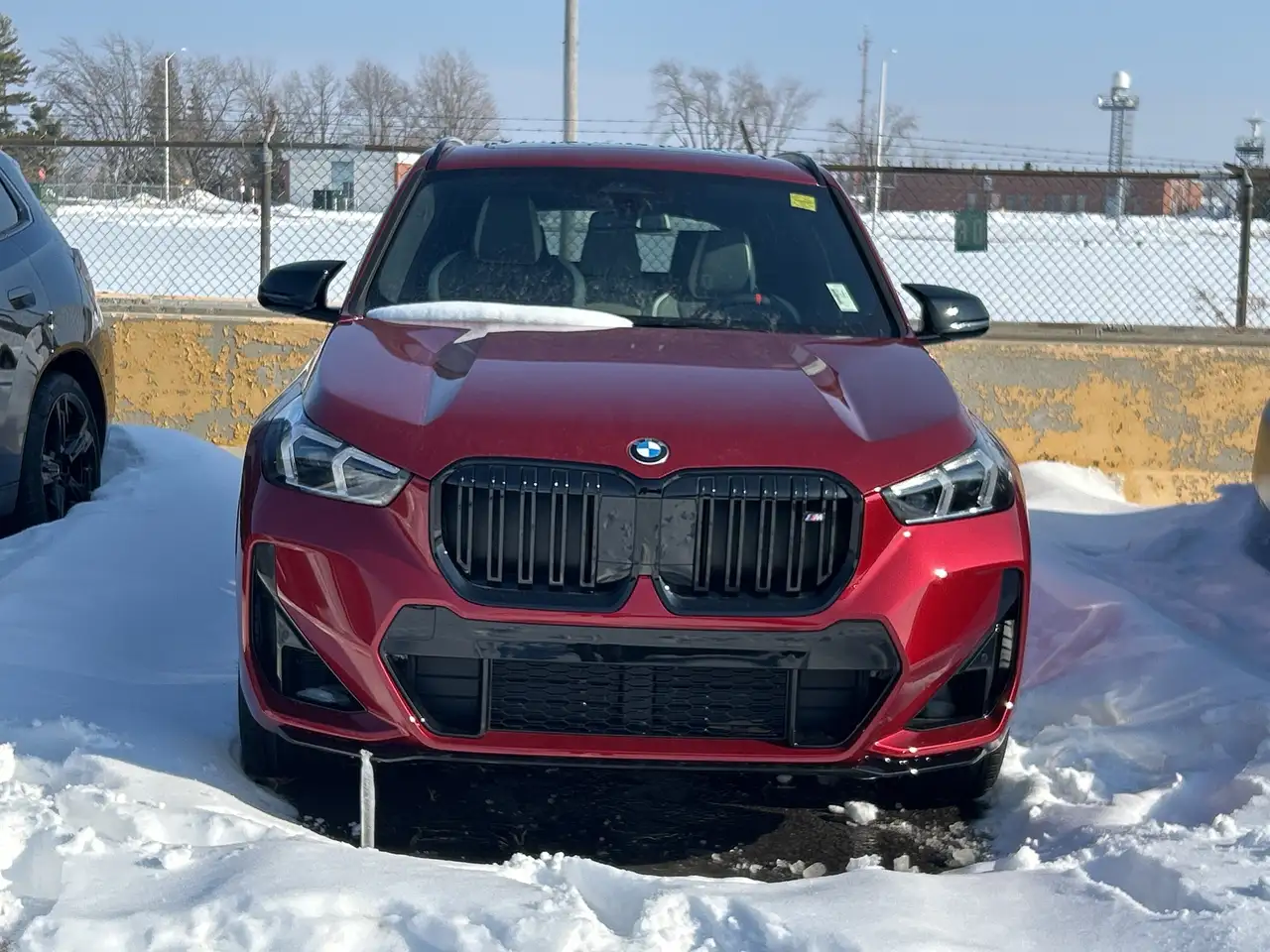 BMW X1 снимка BMW X1