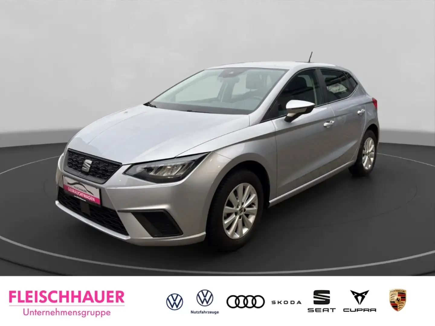 SEAT Ibiza Style 1.0 MPI LED Scheinwerfer Full Link Silber - 1