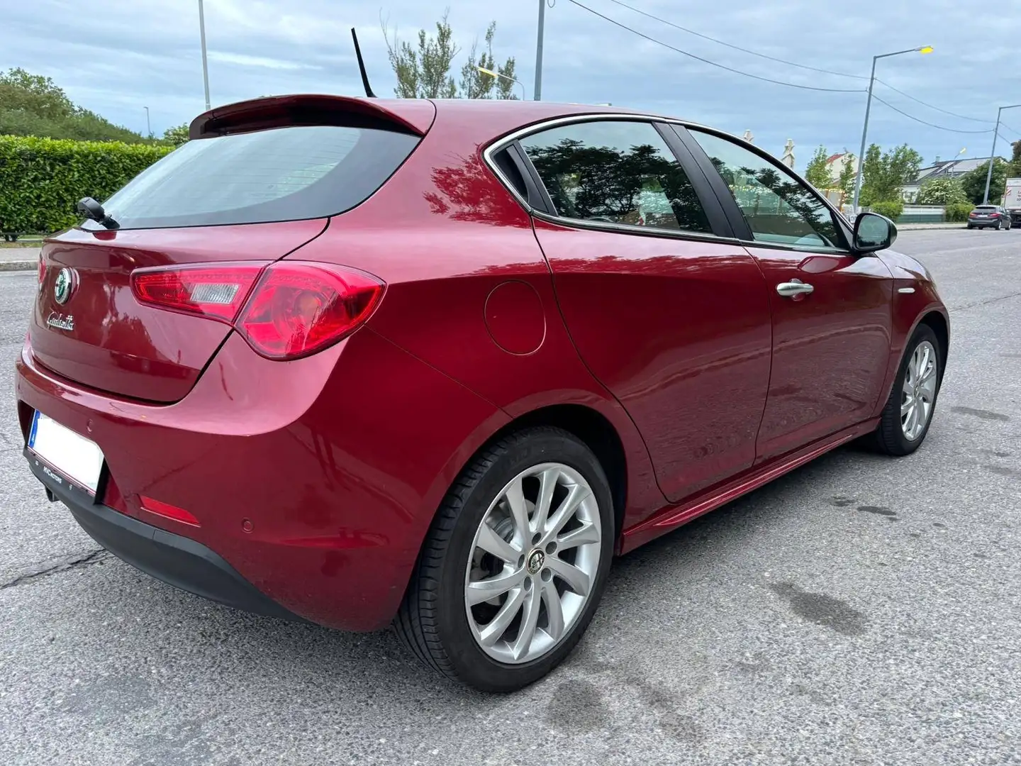 Alfa Romeo Giulietta Giulietta 1,4 TB Distinctive Distinctive Rot - 2