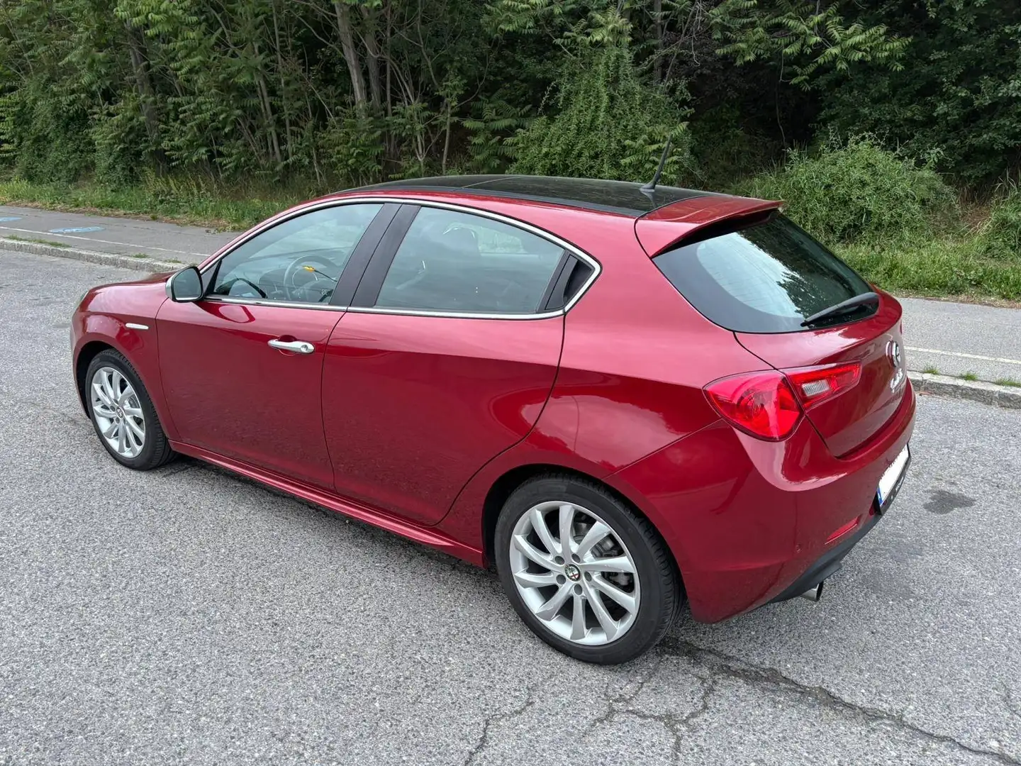 Alfa Romeo Giulietta Giulietta 1,4 TB Distinctive Distinctive Rot - 1